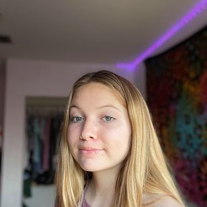 Meet your Posher, Kaitlyn